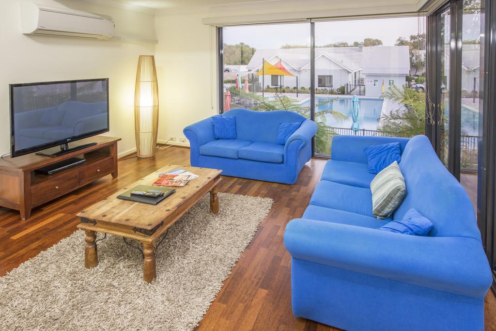 Cape View Beach Resort WEST COAST Esterno foto