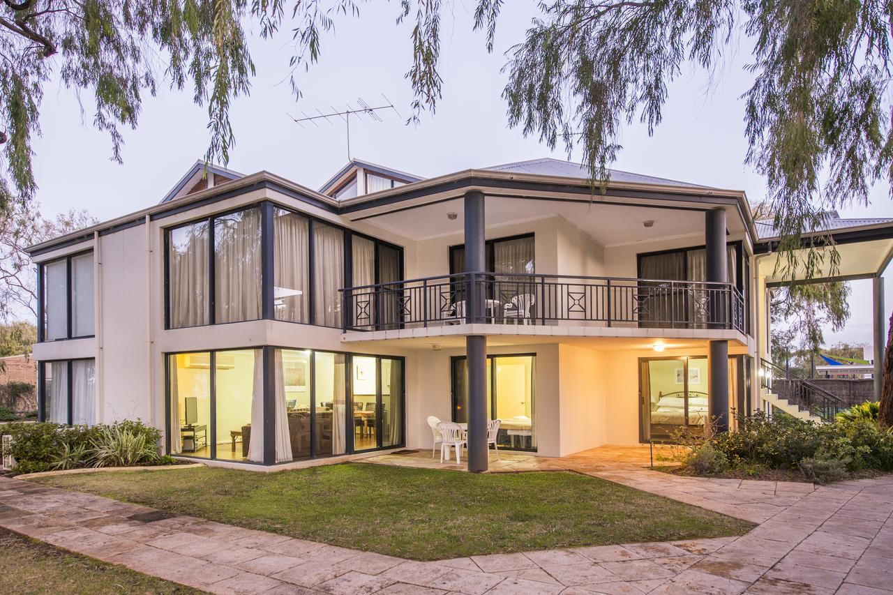 Cape View Beach Resort WEST COAST Esterno foto